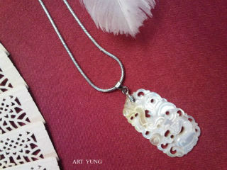 collier COL10