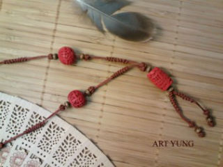 collier COL2